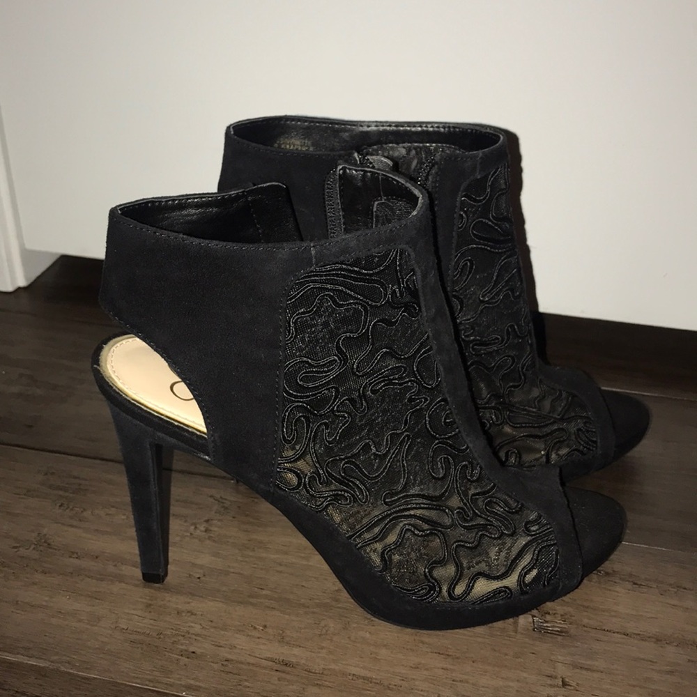 Jessica Simpson heels